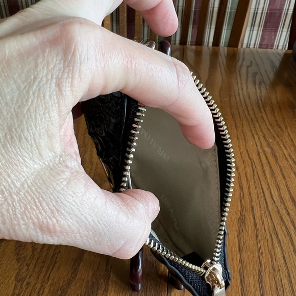 Brahmin Black Britt Melbourne Croc-Embossed Pouch / case. NEW condition - Picture 4 of 8